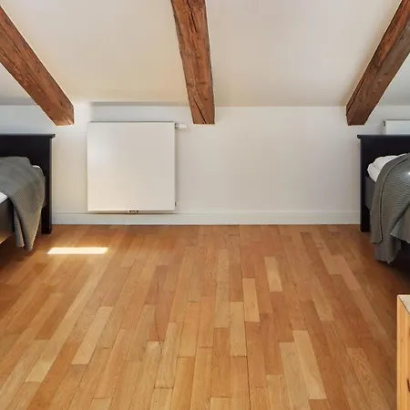 Days - Maisonette With Ac And 2 Bathrooms In New Town *